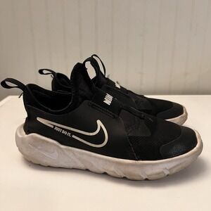 Nike Flex Runner 2 Black Slip On Shoes Kids Size 1Y DJ6040-002 Sneakers Boys